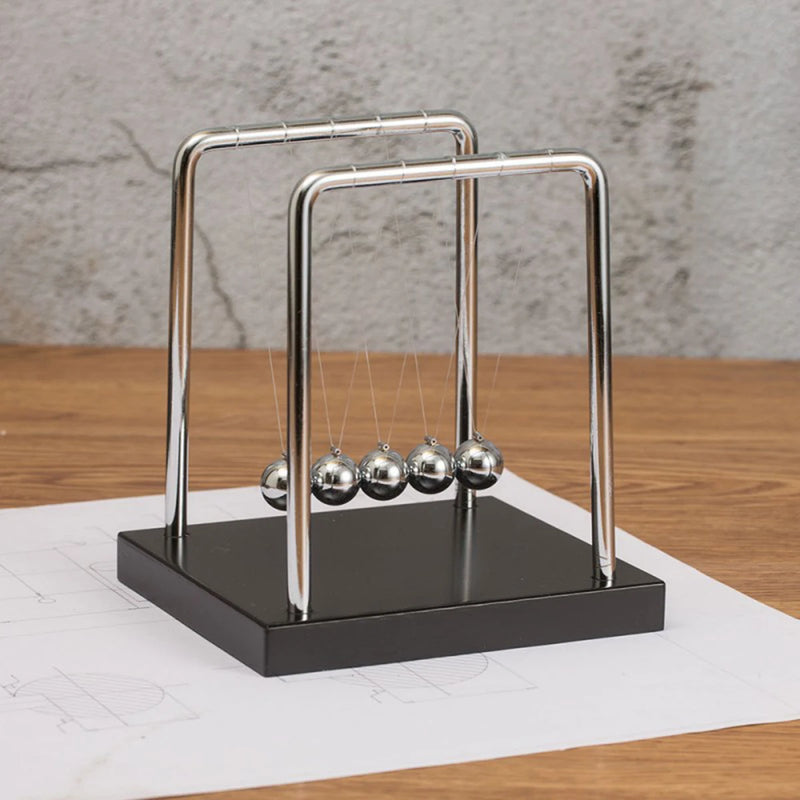 Newton's Cradle de Equilíbrio Científico